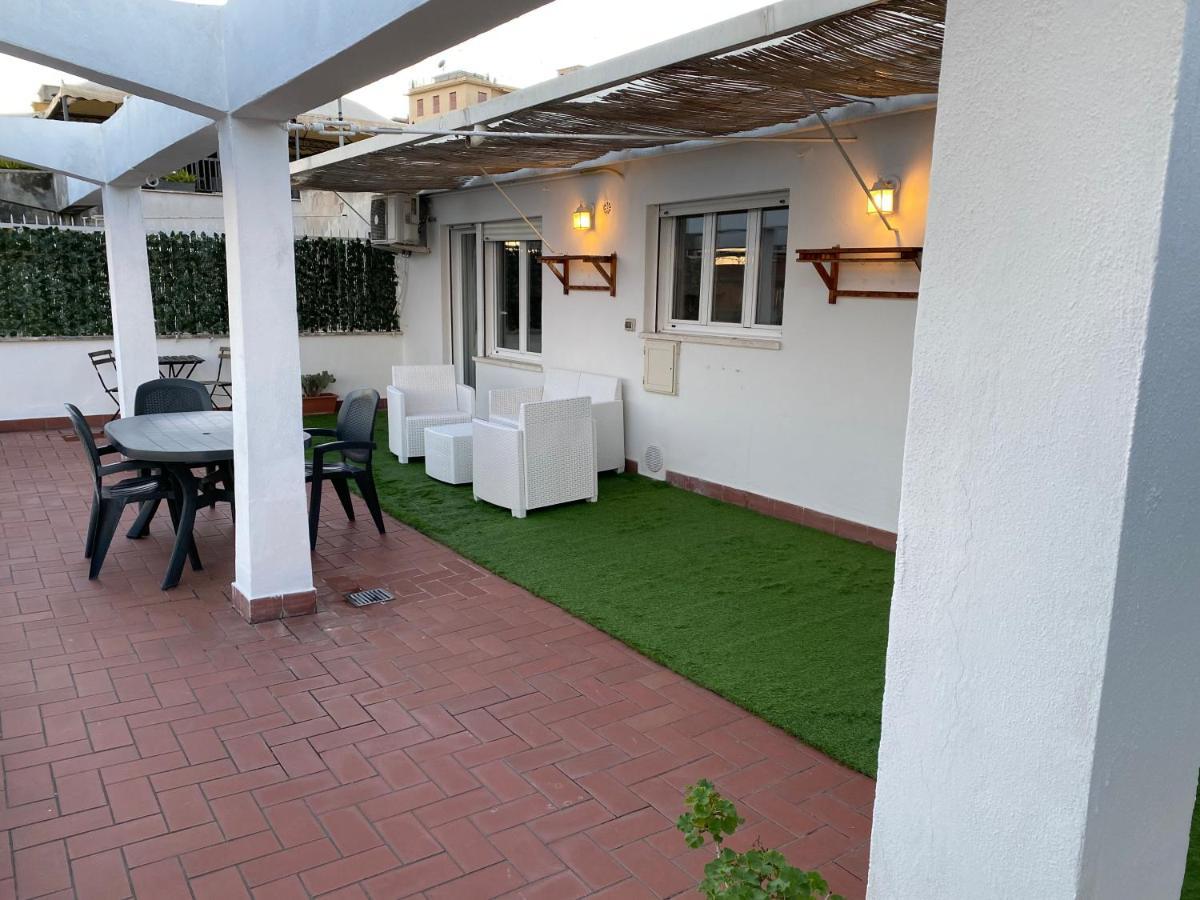 La Terrazza Imperiale Vila Roma Exterior foto